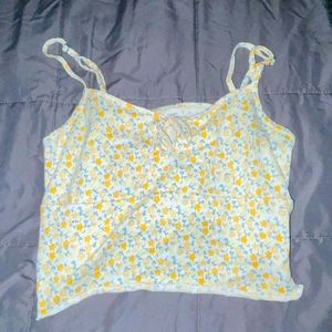 Women’s yellow floral sleep top!